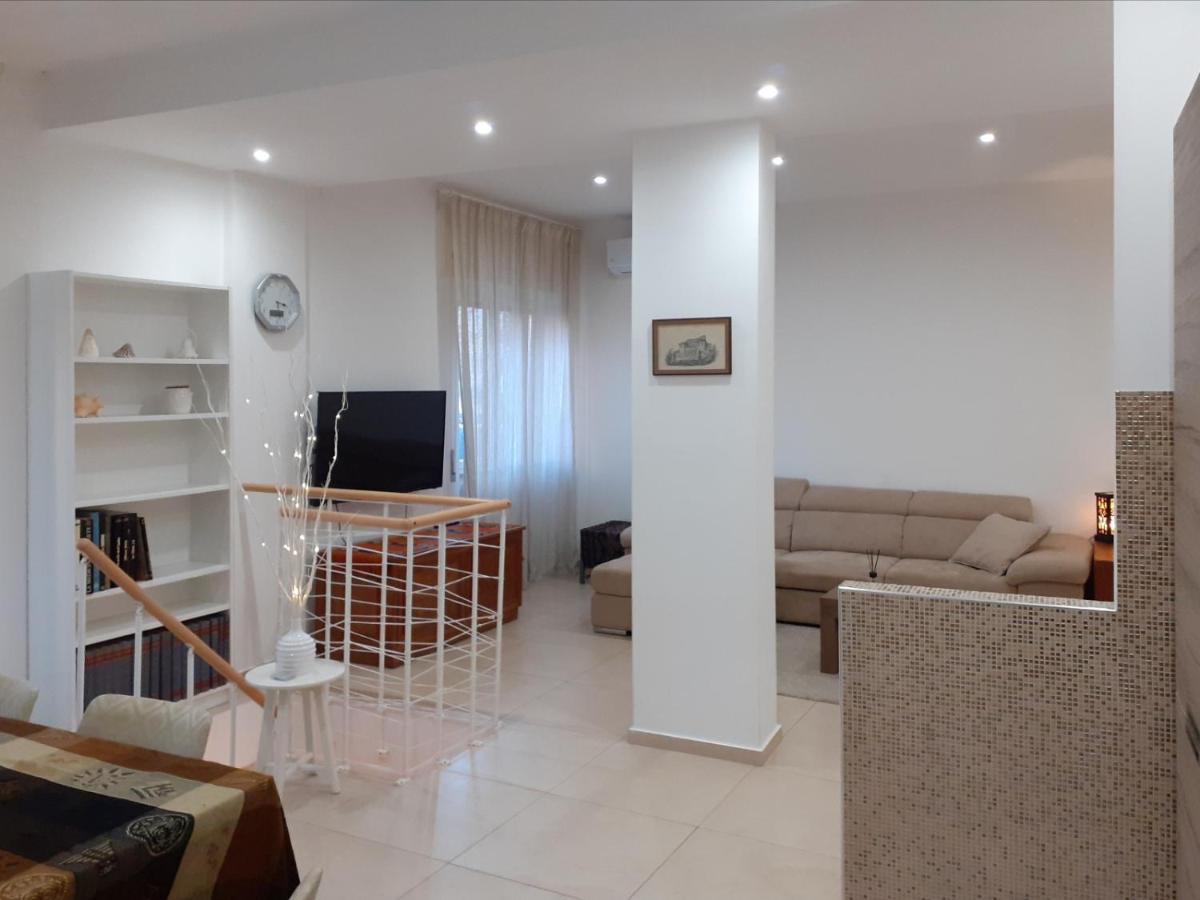 Casa Galante Ostia Centro Daire Dış mekan fotoğraf